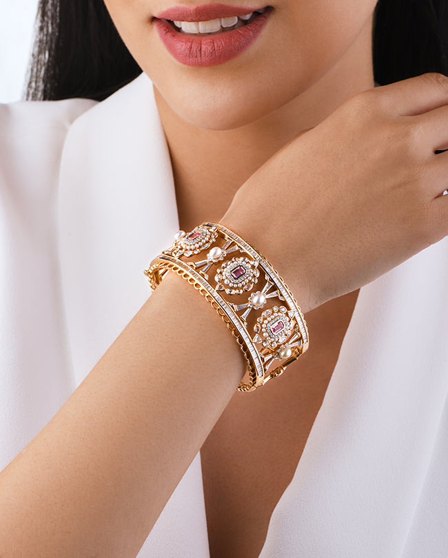 Pearl,Diamond and Pink sapphire bangle